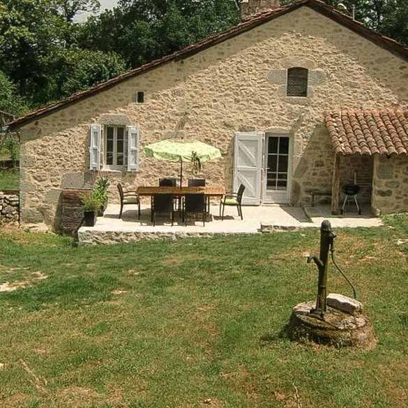 gite a la ferme dans le cantal