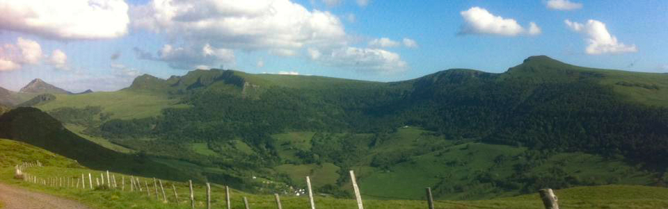 paysage cantal volcan auvergne